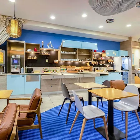 ibis Styles La Rochelle Centre-2